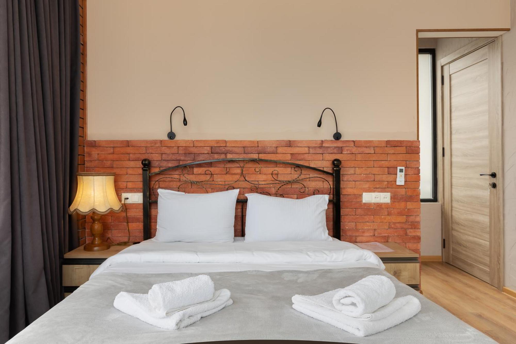 Honeymoon Apartments In Old Tbilisi Buitenkant foto