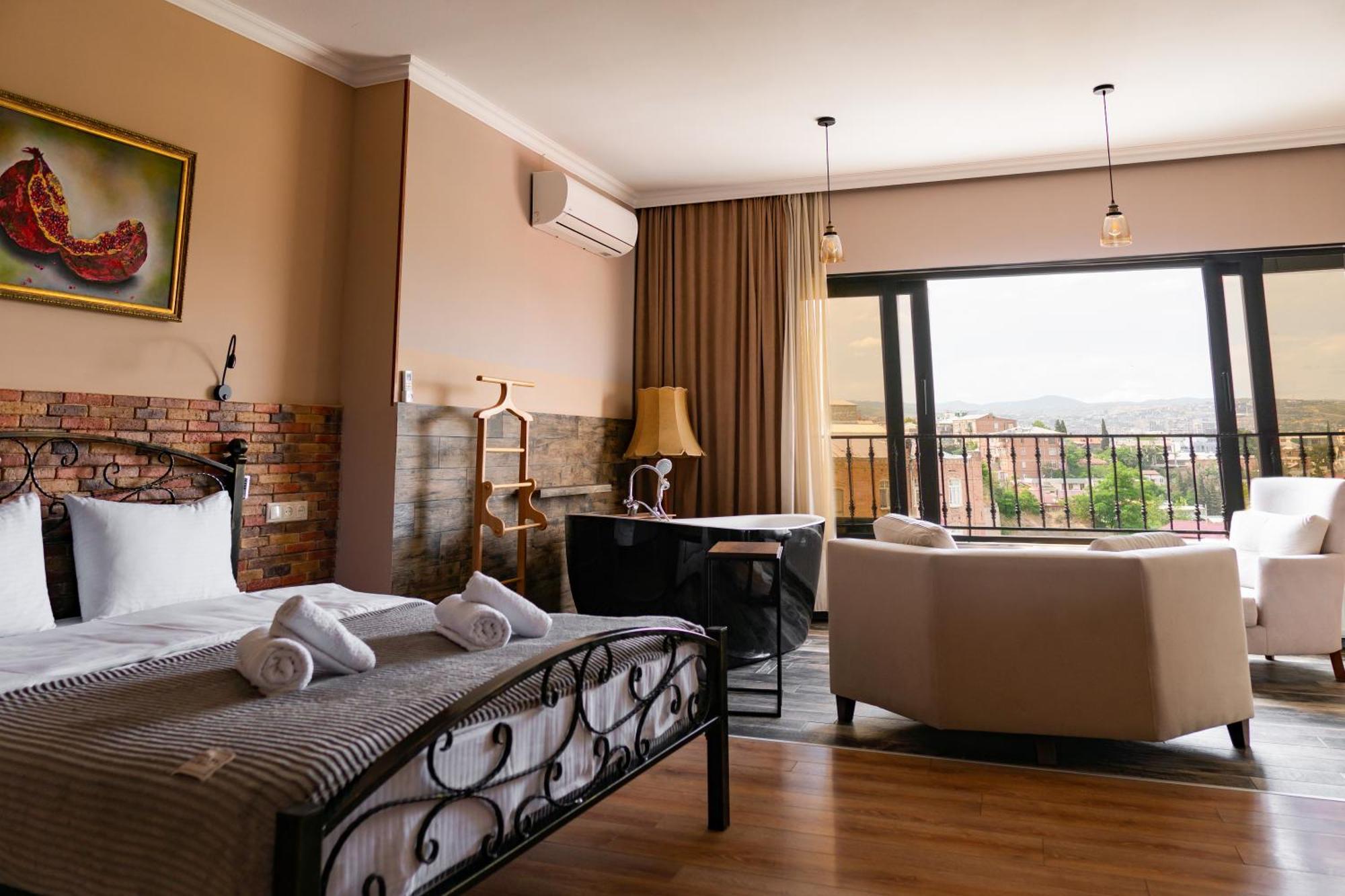 Honeymoon Apartments In Old Tbilisi Buitenkant foto