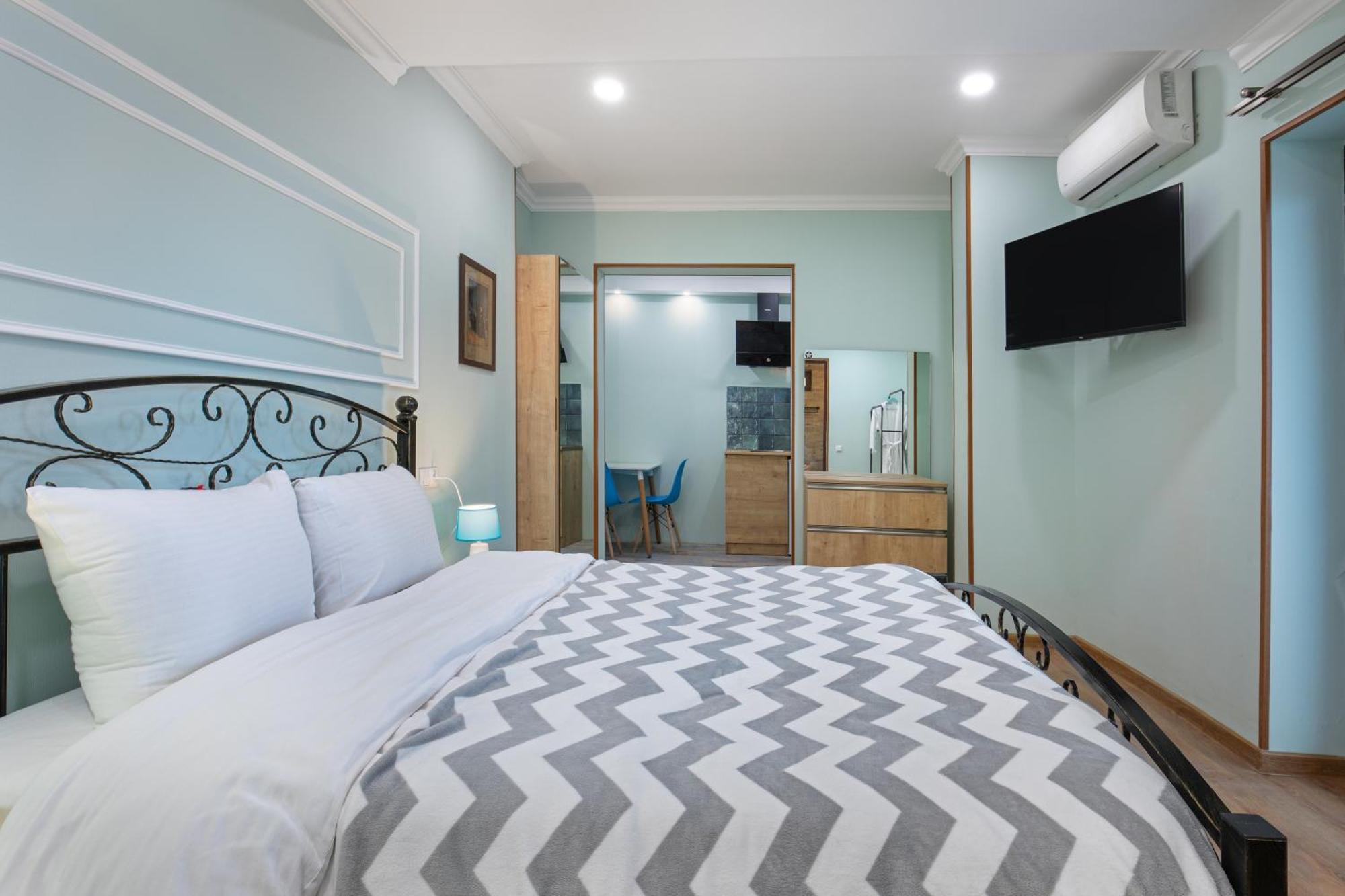 Honeymoon Apartments In Old Tbilisi Buitenkant foto