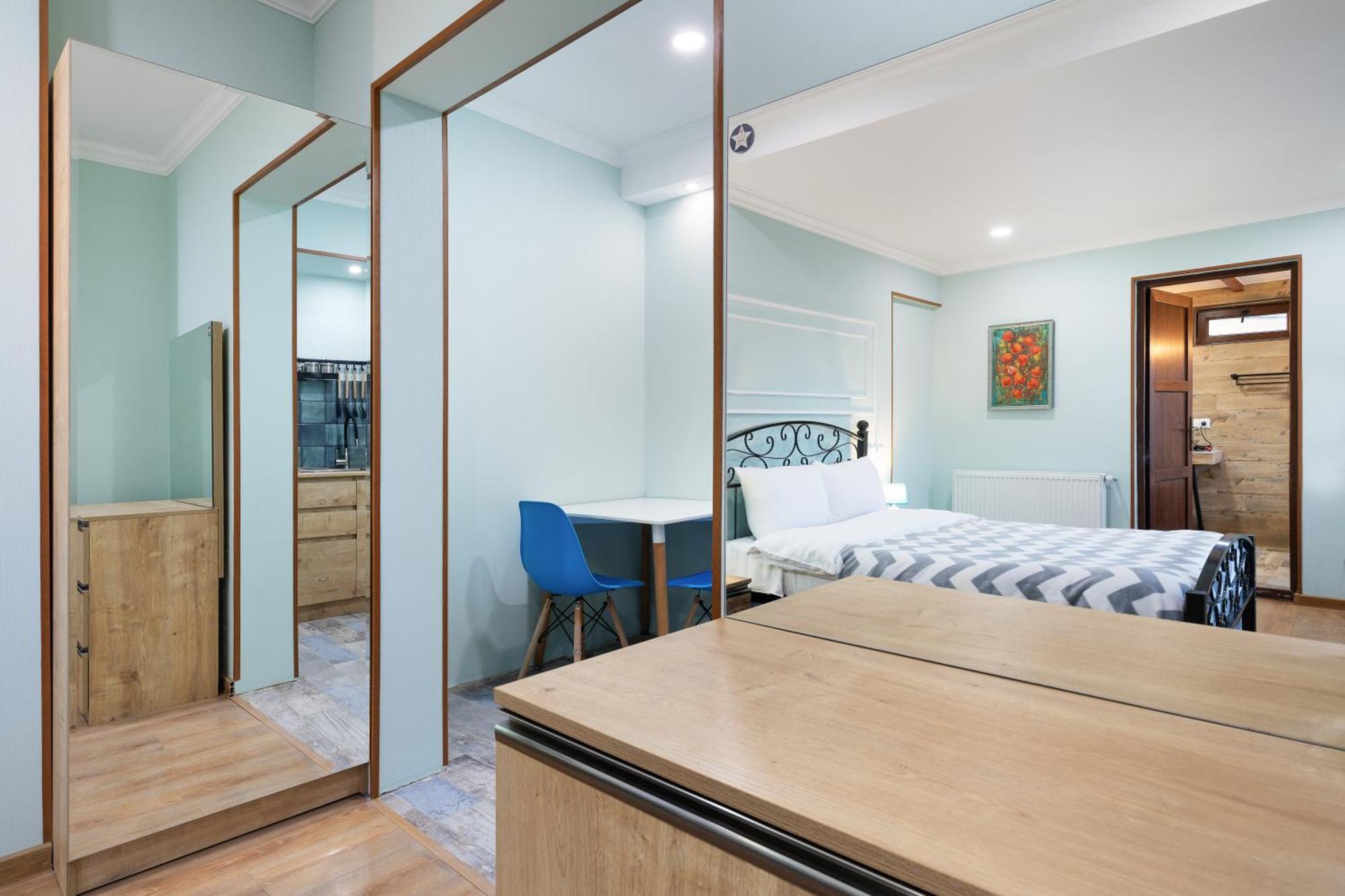 Honeymoon Apartments In Old Tbilisi Buitenkant foto