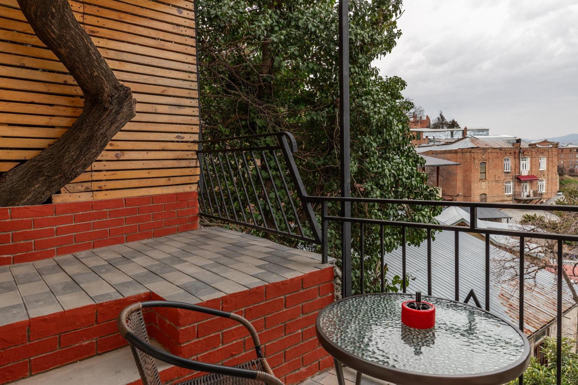 Honeymoon Apartments In Old Tbilisi Buitenkant foto