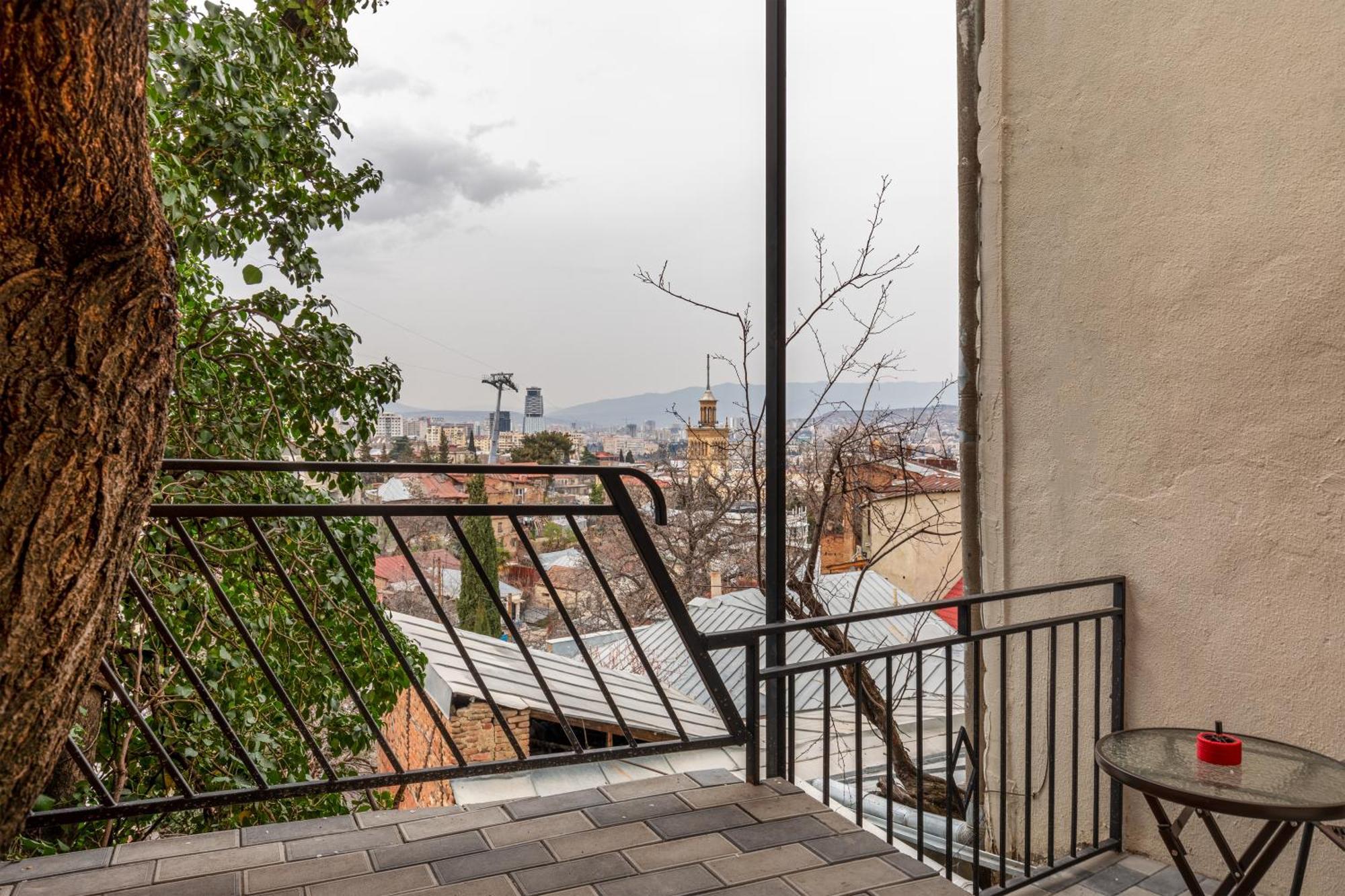 Honeymoon Apartments In Old Tbilisi Buitenkant foto